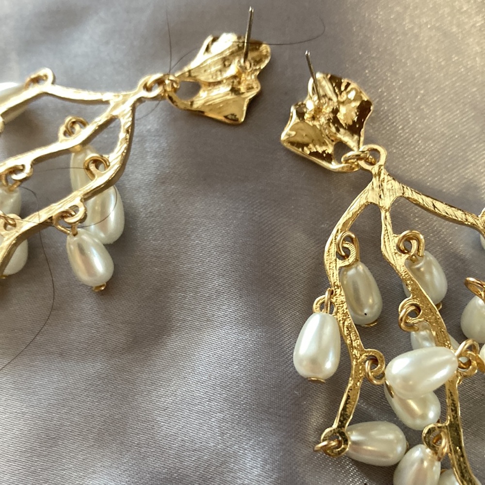 Pearl Earrings - Picture 3 of 3